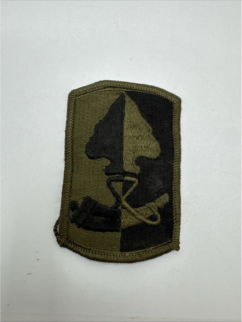 Military Patch US ARMY 187th Infantry Brigade P016